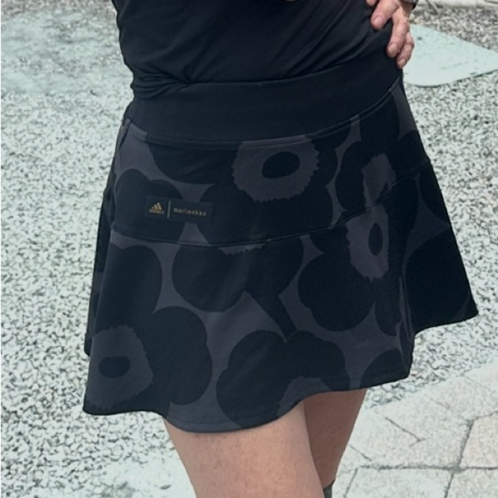 Adidas Marimekko tennis, pickleball, skirt, XS, like new